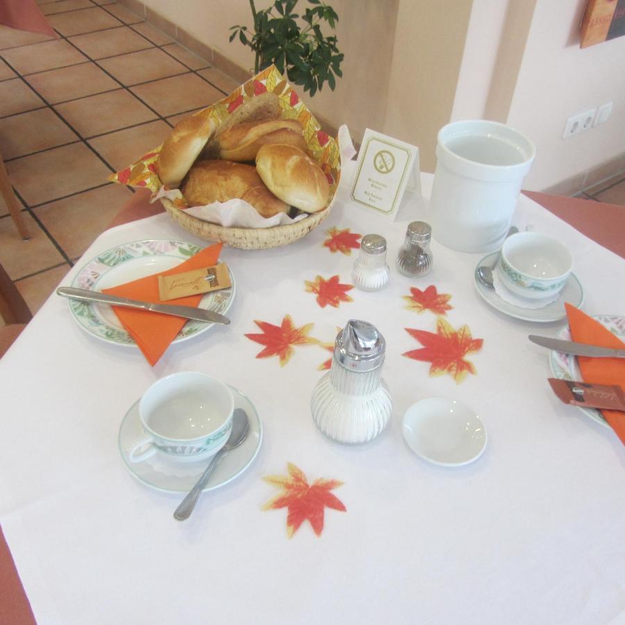 Hotel Angermeier Garni Eching  Bagian luar foto