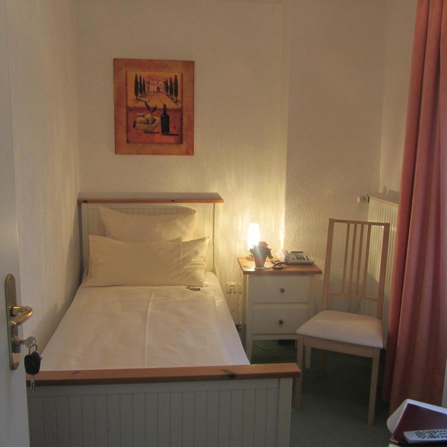 Hotel Angermeier Garni Eching  Bagian luar foto